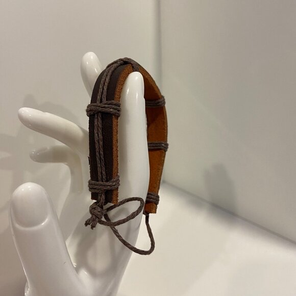 done Handcrafted Leather & Cord Adjustable Bracelet With Boy & Girl Metal Charm - Picture 7 of 10